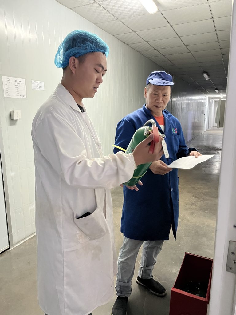 四川神农药业有限公司开展国庆节前安全大检查