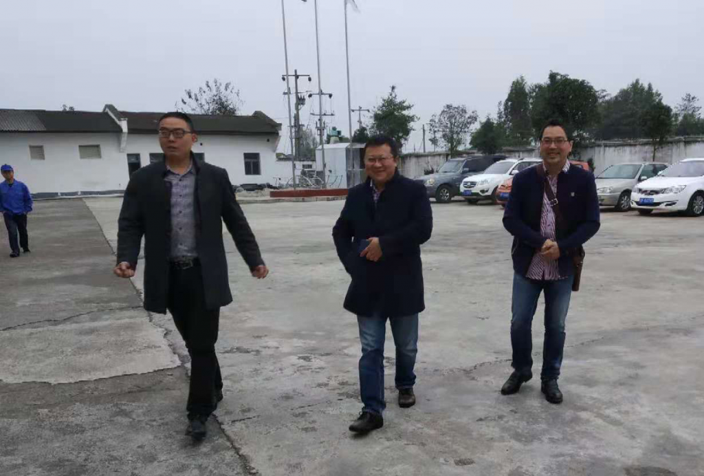 重庆琪宏医药器械有限公司莅临神农考察